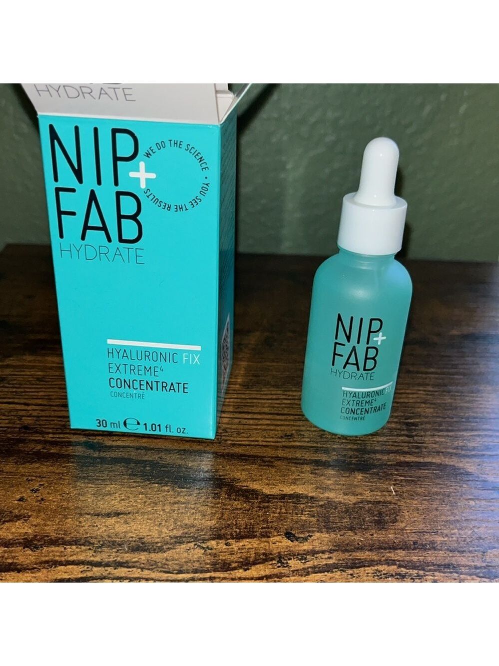 NEW • NIP FAB Hydrate HYALURONIC FIX EXTREME4 CONCENTRATE serum 30ml
